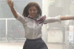 娱乐吃瓜酱恋爱脑,明星们的爱情与事业抉择